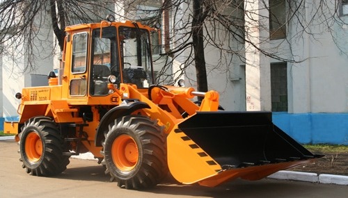 Погрузчик АМКОДОР-333В Погрузчик АМКОДОР-333В