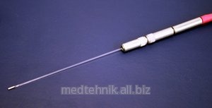 Волоконно-оптический инструмент с насадками для применения в оториноларингологии