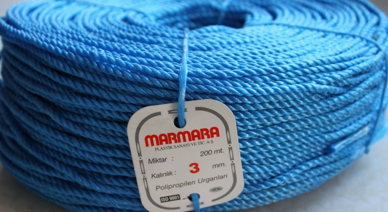 Крученая веревка Мармара (Marmara) из пропилена, д. 3 мм