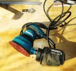 Эксцентриковая шлифовальная машина Makita BO 5030 (BO5030)