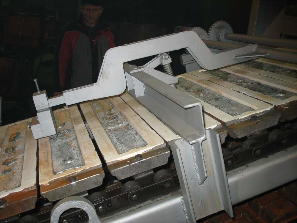Машина разливочная Машина разливочная