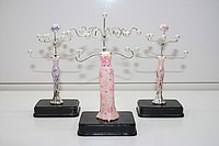 Подарки и сувениры для женщин