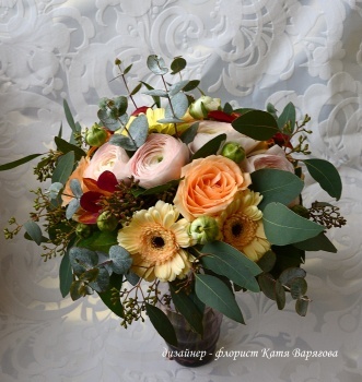 Букет невесты из свежих цветов Очарование нежности