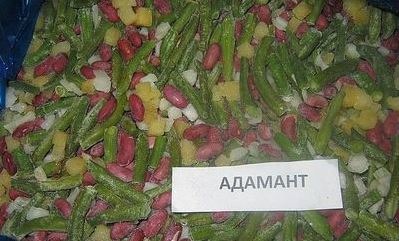 Бобы зелено-красные замороженные