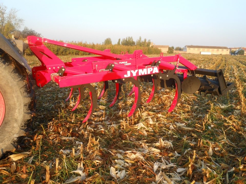 Стерневой культиватор FURIOUS TERRA 2500
