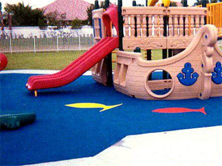 Каучуковые покрытия на детские площадки