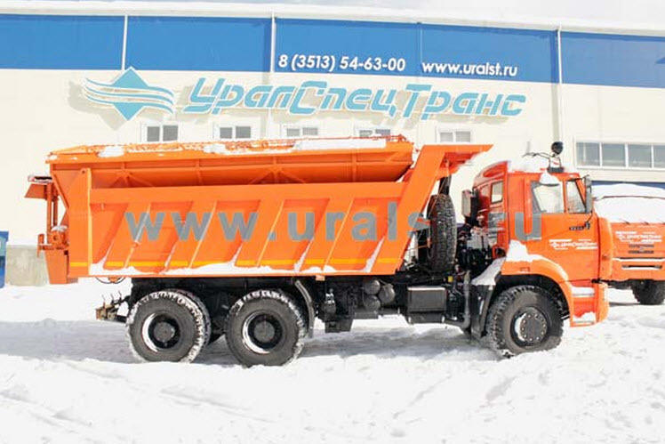 Машина дорожная МД-651 c быстросъемным оборудованием Машина дорожная МД-651 c быстросъемным оборудованием