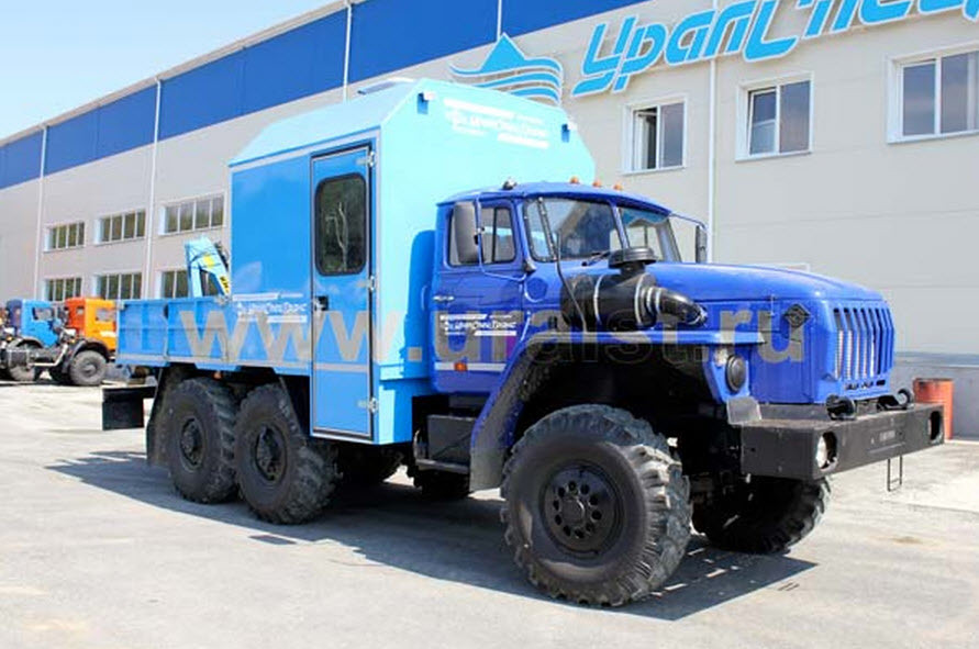 Грузопассажирский автомобиль Урал ГПА 4320 с КМУ ИМ-20 УСТ-54534 Грузопассажирский автомобиль Урал ГПА 4320 с КМУ ИМ-20 УСТ-54534
