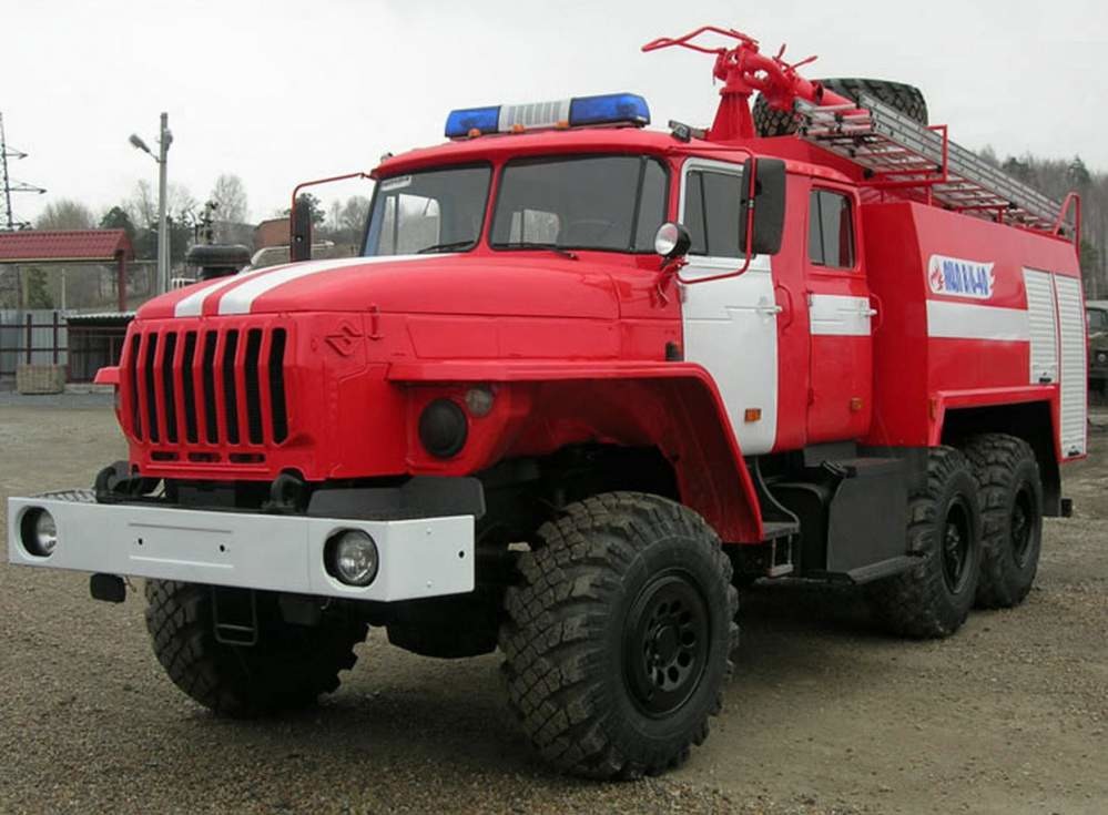 Автоцистерна пожарная АЦП-8/6-40 на шасси Урал 55571