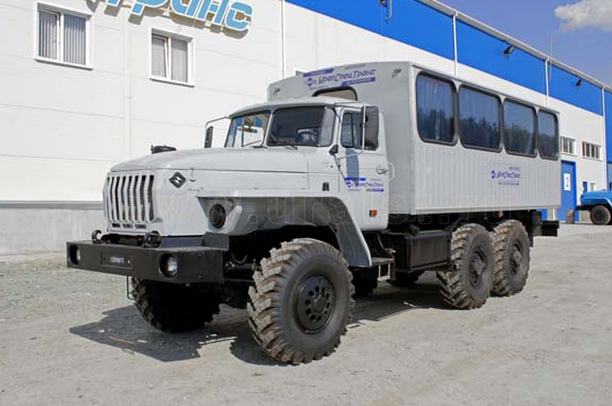Вахтовый автобус Урал 32551-0013 низкий пол Вахтовый автобус Урал 32551-0013 низкий пол