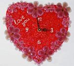 Часы настенные интерьерные "Я подарю тебе свое сердце" из цветного стекла (техника фьюзинг)