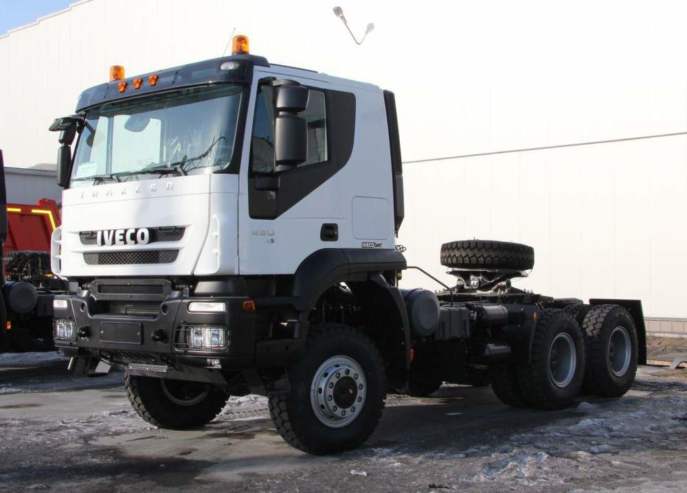 Тягач Iveco Trakker AT720T42TH