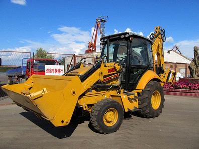 Экскаватор-погрузчик CG866HTC