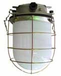 Судовой светильник СС-373 для освещения машинных и котельных помещений.