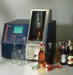 Анализаторы жидкостей Инфратек 1256 (Infratec 1256) для измерения состава пива непосредственно в бутылках