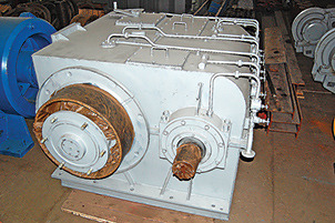 Буровые установки, оборудование и инструмент,  Коробка передач цепная КПЦ-700