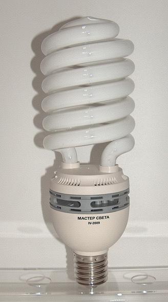 Компактная люминесцентная лампа МАСТЕР СВЕТА T5 SP 105W E40 4200 К
