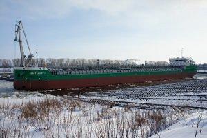 Завод принимает  к исполнению заказы на танкера дедвейтом до 13000 тонн и заказы на сухогрузы дедвейтом до 7640 тонн.