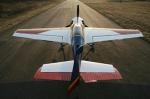 Самолет Як-52 двухместный спортивно-пилотажный