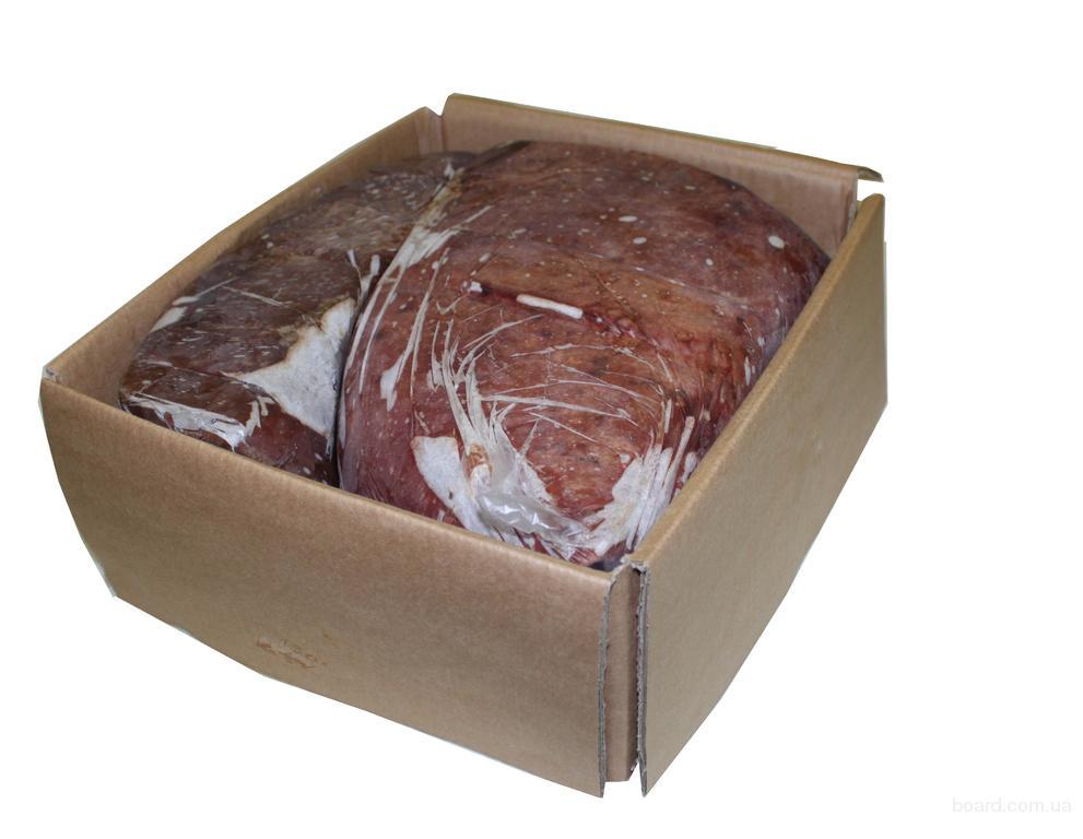 Печень купить минск. Мясо в коробке. Печень говяжья в упаковке. Коробки для мясной продукции. Замороженное мясо в коробке.
