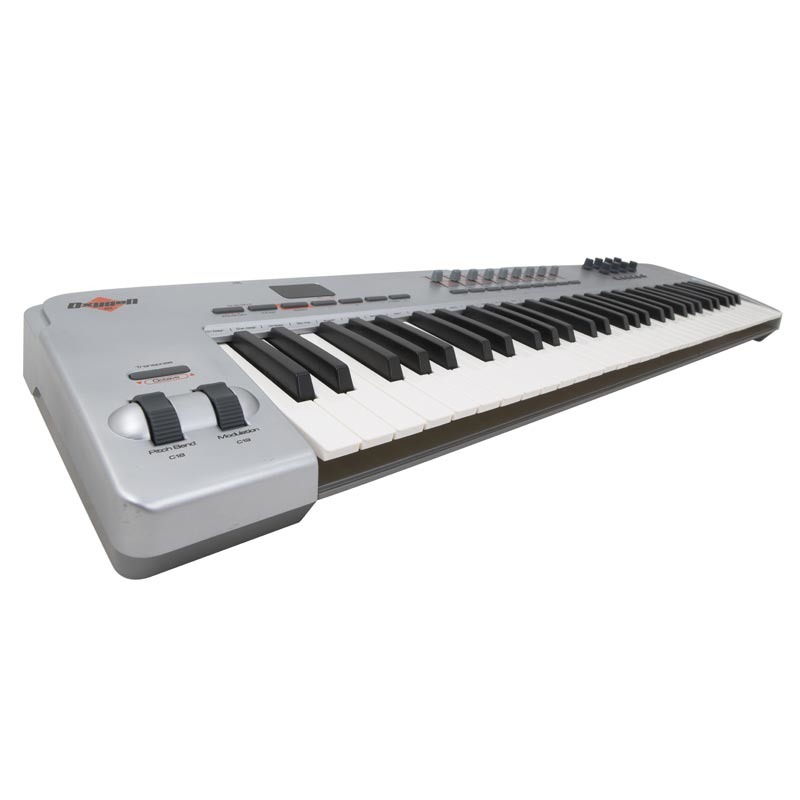 Динамическая MIDI-клавиатура M-Audio Oxygen 61 Динамическая MIDI-клавиатура M-Audio Oxygen 61