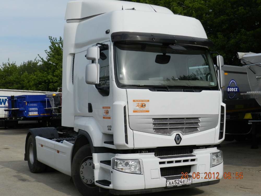 Седельный тягач  RENAULT Premium 450 DXI