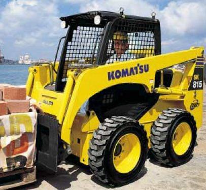 Погрузчик с бортовым поворотом SK815-5 KOMATSU