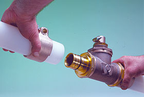 Зажимные фитинги Uponor Wipex Зажимные фитинги Uponor Wipex