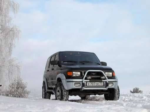 Автомобиль легковой UAZ Simbir