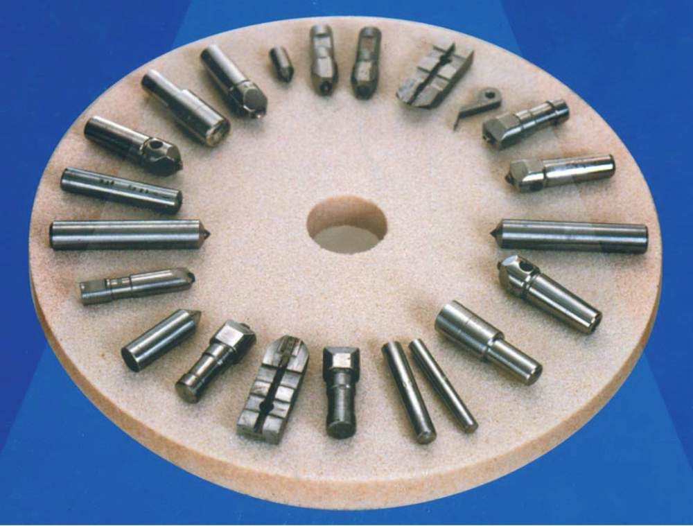 Инструмент алмазный для правки шлифовальных кругов
