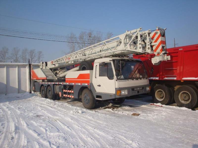 Автокран ZOOMLION QY25V532 Автокран ZOOMLION QY25V532
