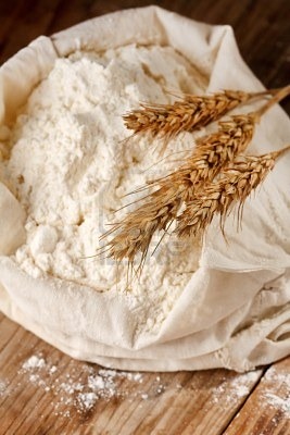 Мука пшеничная высший сорт сорт бестарная свыше 60 тонн