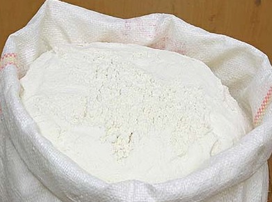 Пшеничная мука высший сорт п/п мешок 10 кг мелкий опт Пшеничная мука высший сорт п/п мешок 10 кг мелкий опт