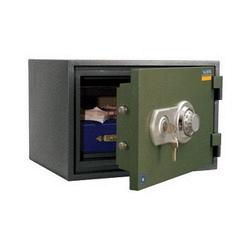 Сейф огнестойкий VALBERG FRS-30 CL Сейф огнестойкий VALBERG FRS-30 CL