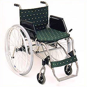 Титановая коляска с откидной спинкой для инвалида, ведущего активный образ жизни