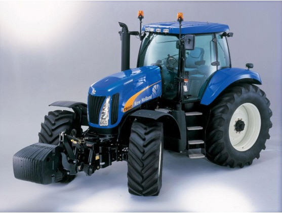 Трактор NEW HOLLAND с комплектом спаренных колес Т8040 Трактор NEW HOLLAND с комплектом спаренных колес Т8040