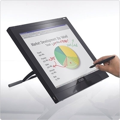Монитор-планшет Wacom LCD PL-720 17 (PL-720OFFICE) Монитор-планшет Wacom LCD PL-720 17 (PL-720OFFICE)