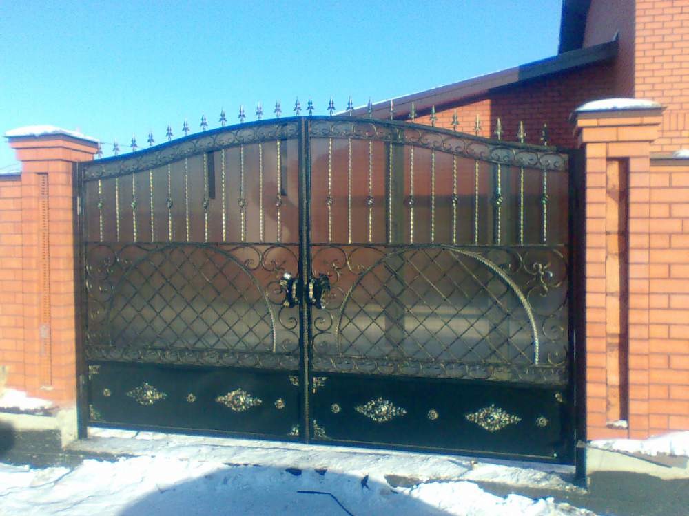Кованые ворота