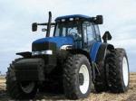 Универсально-пропашной трактор NEW HOLLAND T7000