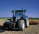Тракторы колесные сельскохозяйственные мощностью от 10 до 530л.с. NewHolland Серия T8000