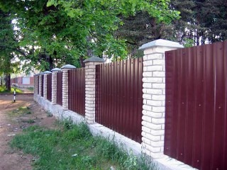 Заборы из профлиста Заборы из профлиста