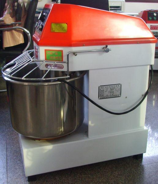 Машина тестомесильная HS-40A (AR) Машина тестомесильная HS-40A (AR)