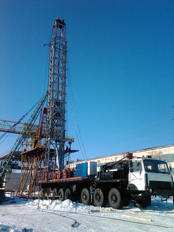 Мобильная буровая установка МБК 140 Мобильная буровая установка МБК 140