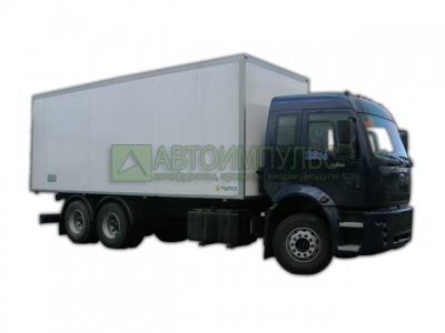 Ford Cargo 2530 с рефрижераторным фургоном