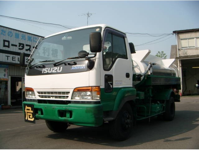 Бензовоз 5 т Isuzu Forward, 1996 г