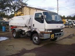 Бензовоз 5 т Mitsubishi Fuso Fighter, 1996 г