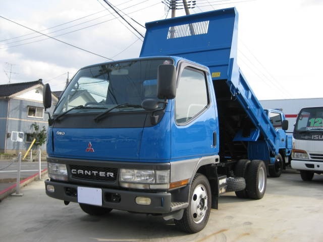 Самосвал Mitsubishi Canter 4WD