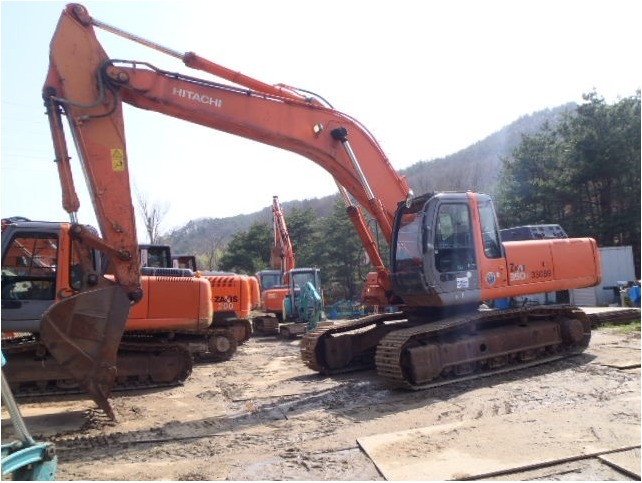 Экскаватор гусеничный Hitachi ZX350H, 2004 г