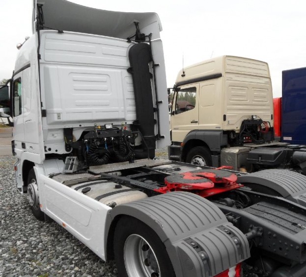 Автомобиль Mercedes-Benz Actros MP 1841 LS