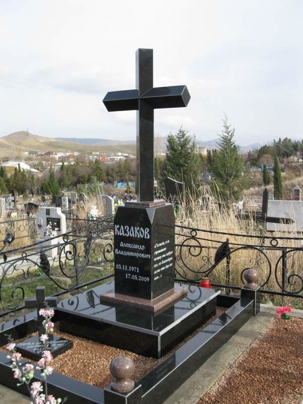 Памятники, кресты гранитные купить в Крыму